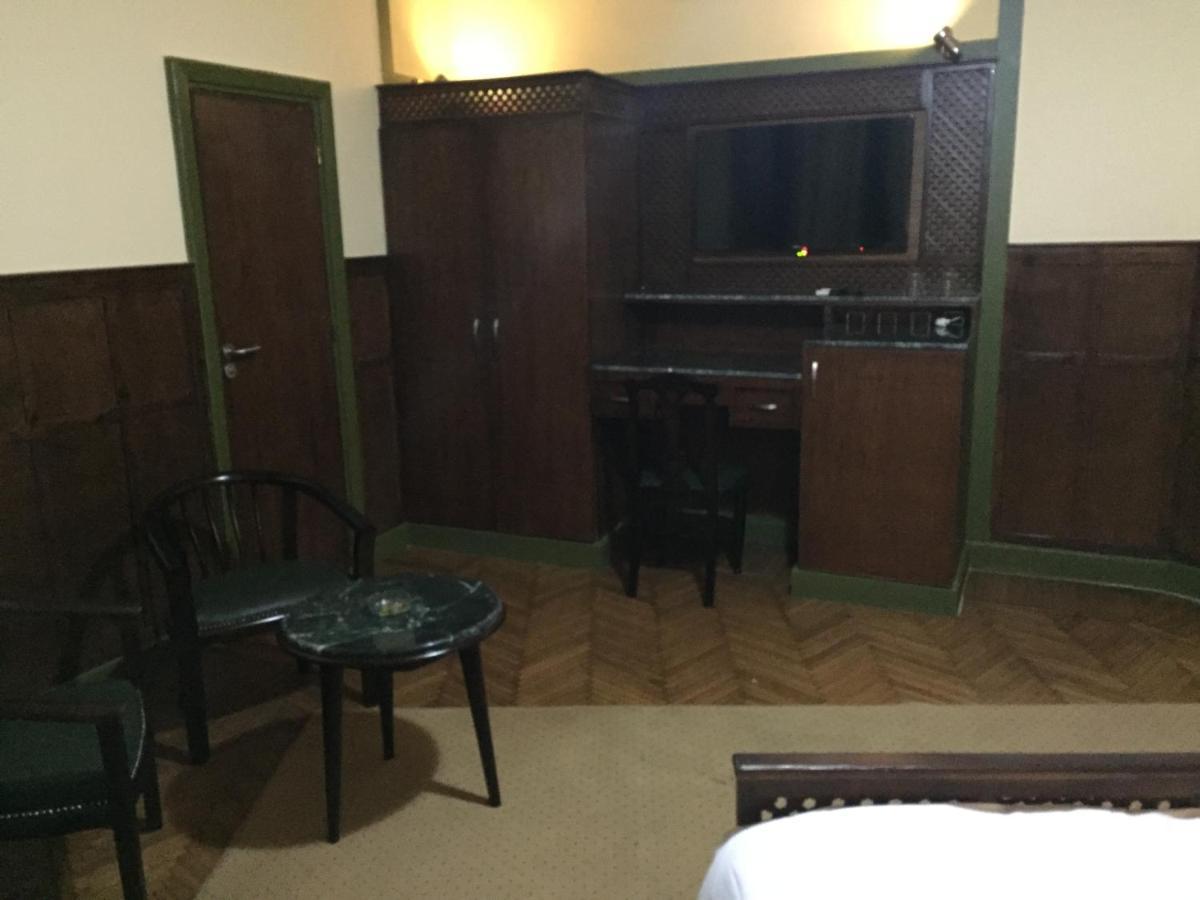 Carlton Downtown Cairo Hotel ภายนอก รูปภาพ